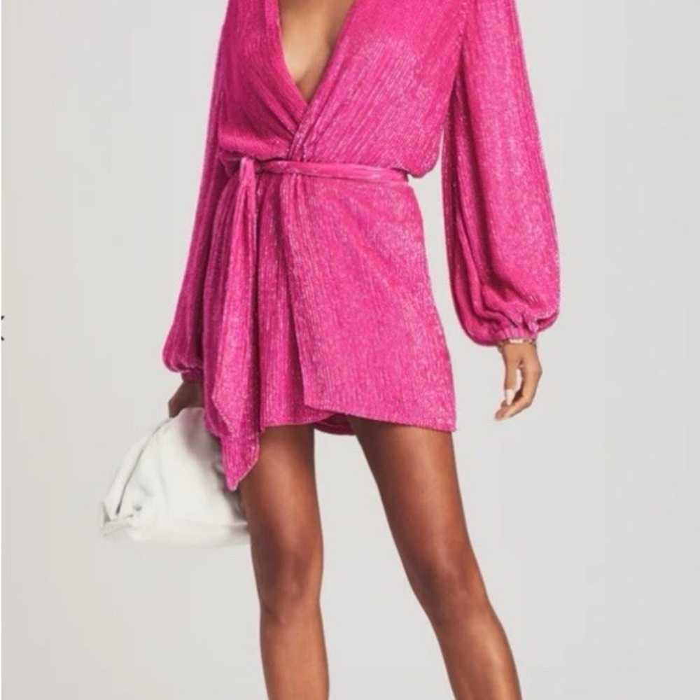 NWT Retrofete Gabrielle Hot Pink Long Sleeve Robe Dress ✨